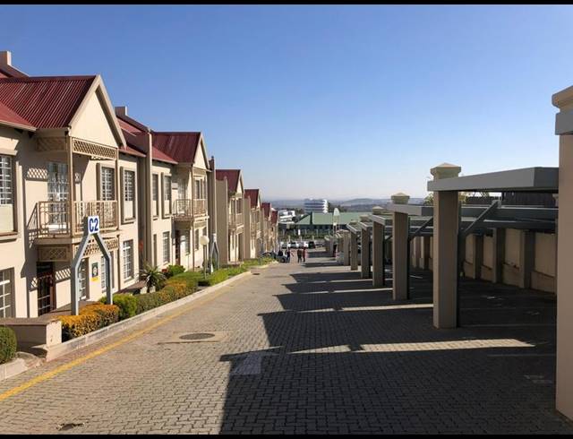 INDUSTRIAL PROPERTY TO RENT IN HALFWAY HOUSE